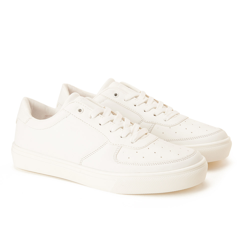 Men trendy sneakers - White