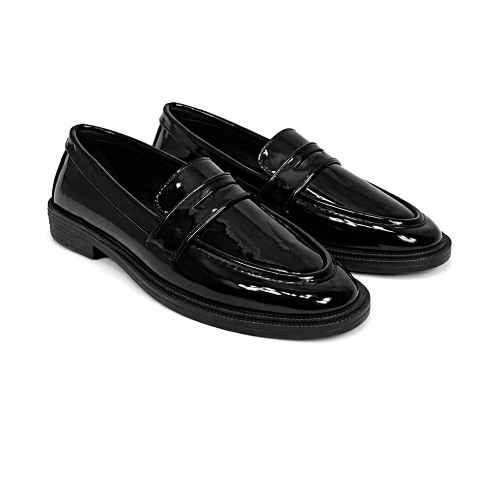 Women's Gloosy Moccasin - Black