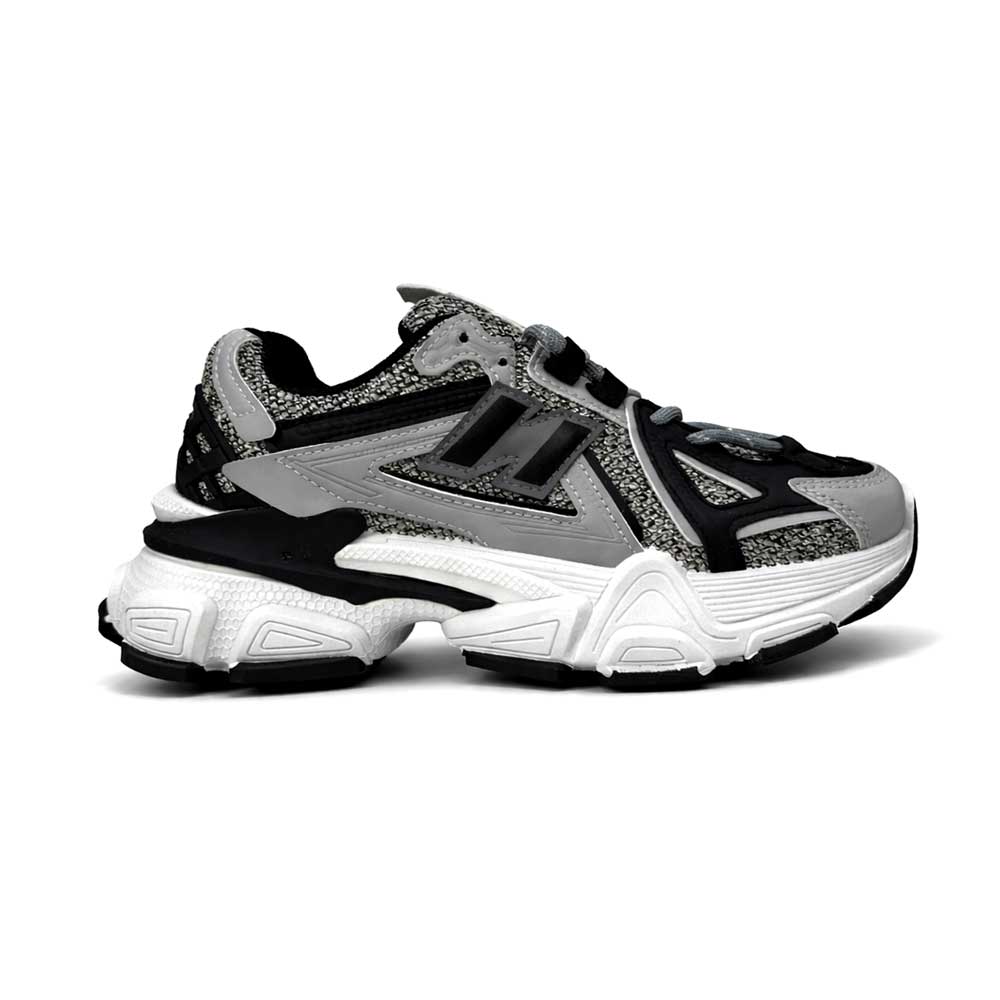 Women's Fashionable Chunky Sole Sneakers - Black