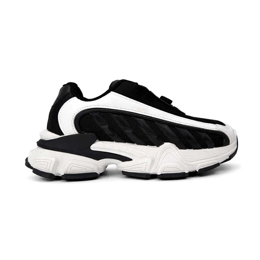 Women's Stylish Chunky Sole Sneakers - Black